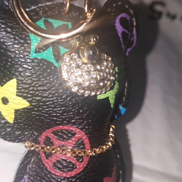 Bear Keychain - Picture 3 of 5